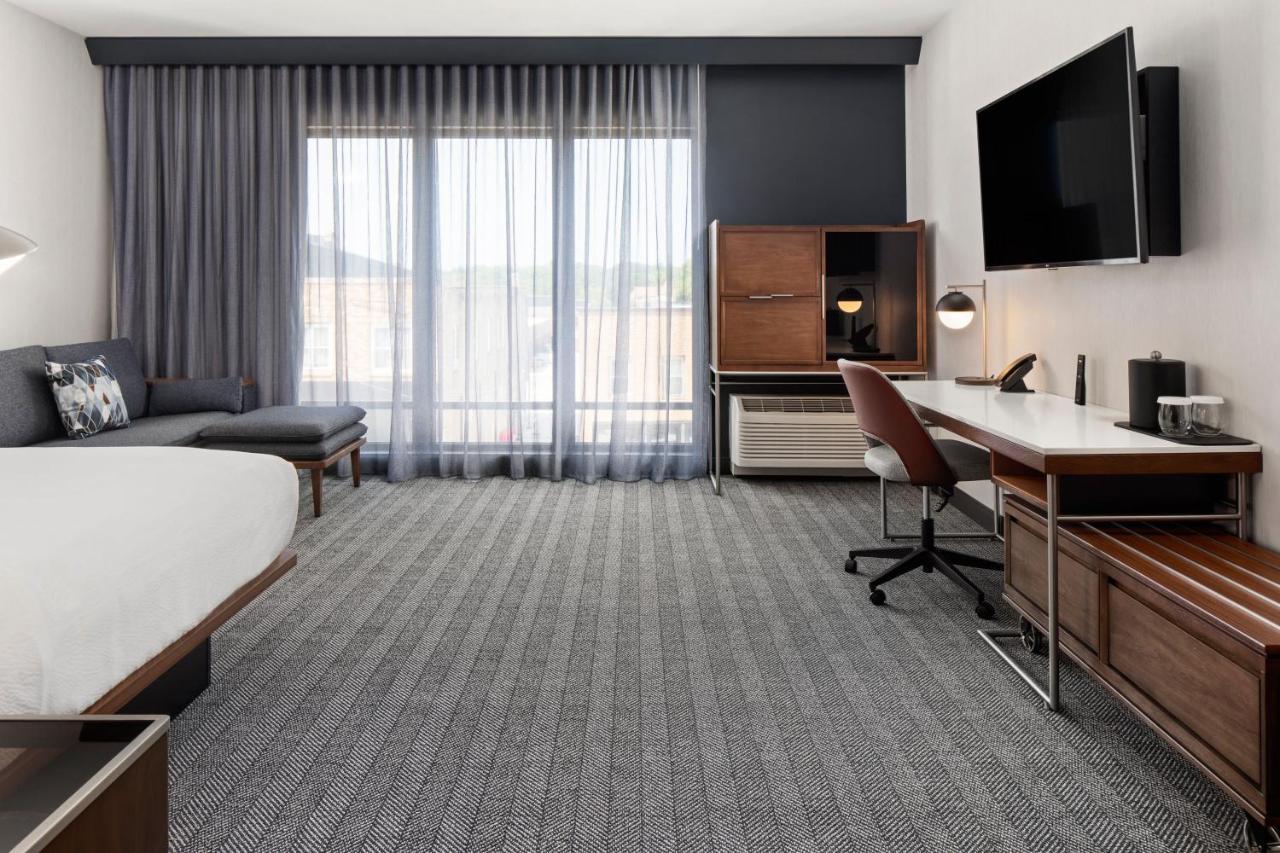 Courtyard By Marriott Owatonna Downtown Hotel Kültér fotó