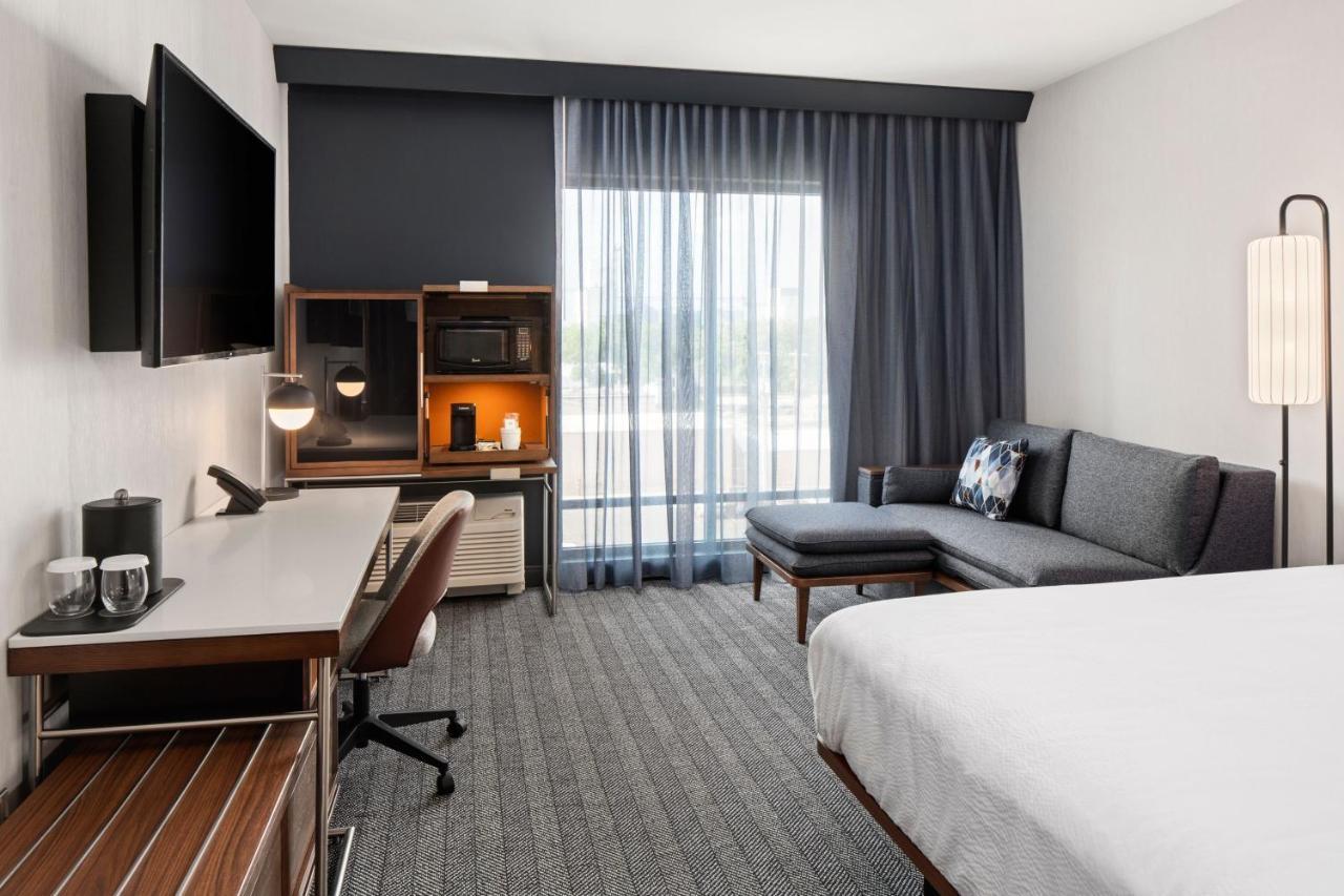 Courtyard By Marriott Owatonna Downtown Hotel Kültér fotó